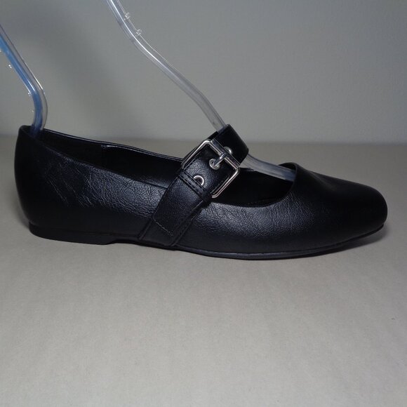 DV Dolce Vita Size 11 M / MUNICH / Black / Mary Jane Flats / New Women's Shoes - Picture 2 of 16